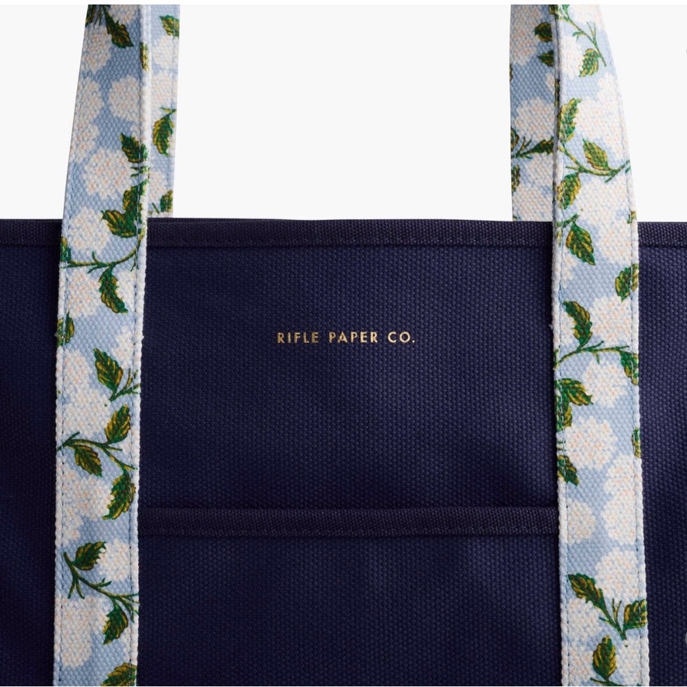 RIFLE PAPER CO. Canvas Carry All color HYDRANGEA